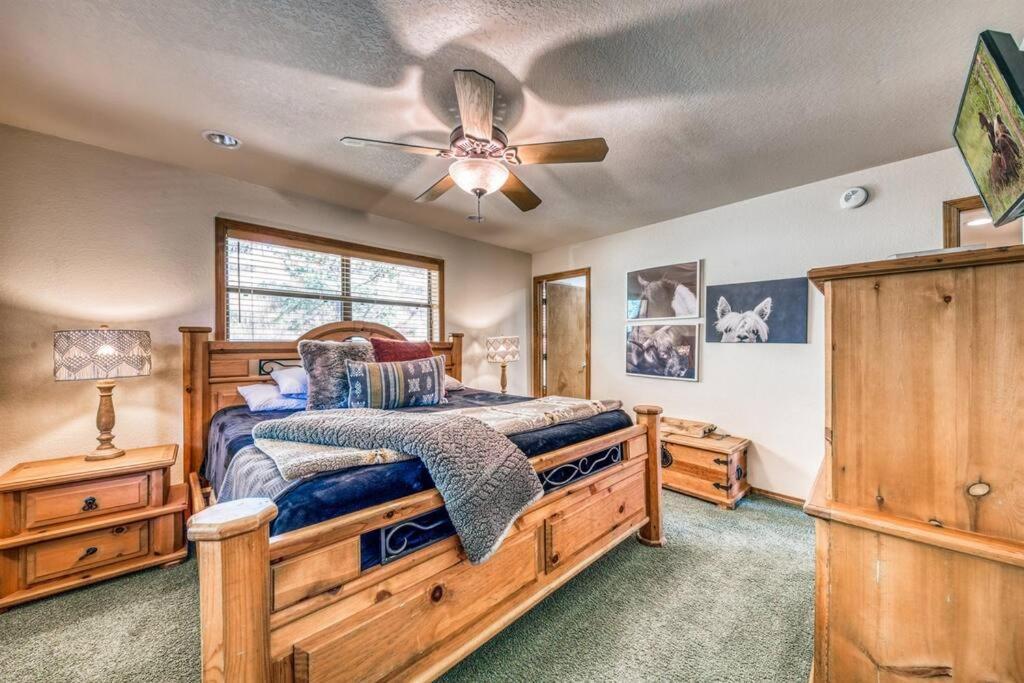 Perk Canyon Hidden Acres-hot Tub-gas Fireplace