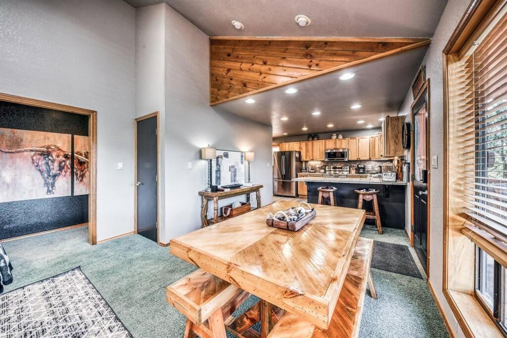 Perk Canyon Hidden Acres-hot Tub-gas Fireplace Ruidoso