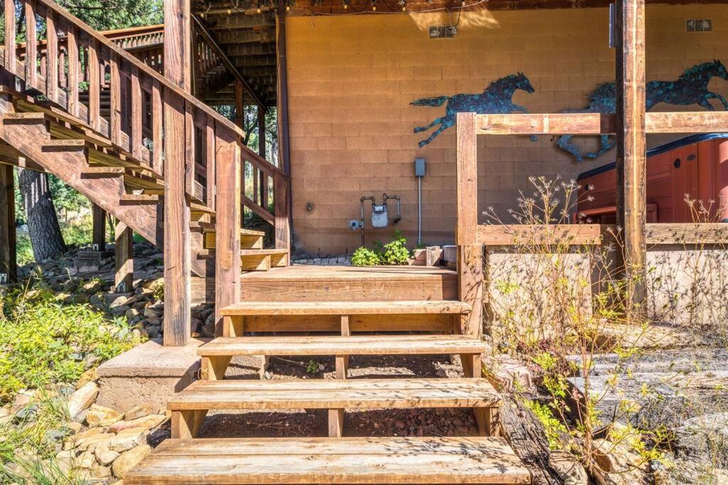 Perk Canyon Hidden Acres-hot Tub-gas Fireplace Apartment Ruidoso